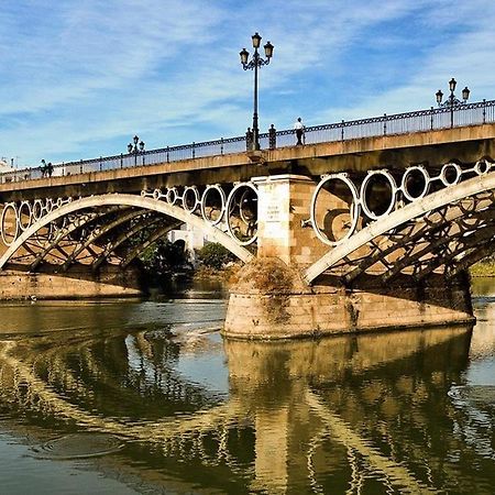 Apartamento En La Mejor Zona De Triana, Junto Al Puente เซบีญา ภายนอก รูปภาพ
